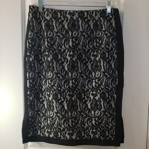 Worthington Black and White Pencil Skirt